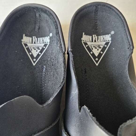 John Fluevog Black Leather Linn Peacemaker Mules - Picture 8 of 13